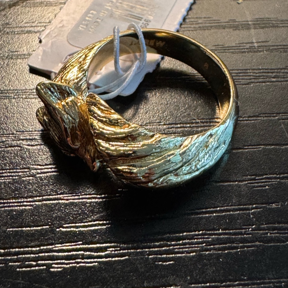 Wolf Ring - Picture 2 of 4